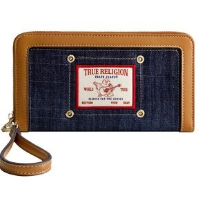 True Religion
True Religion Buddha Patch Zip Around Wristlet